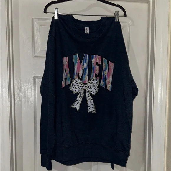 Women's Navy Graphic Sweater - Picture 1 of 3